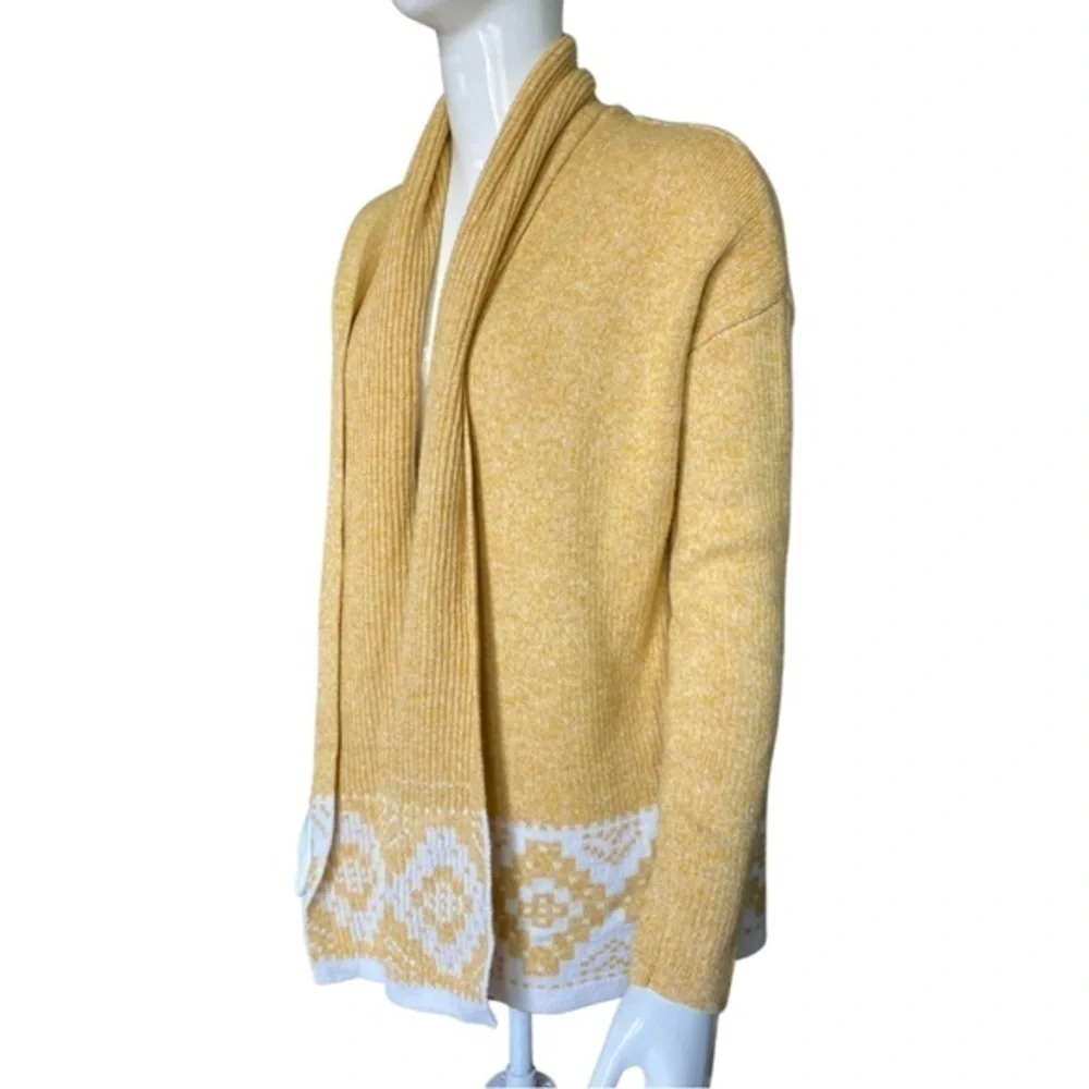Repartee excellent yellow